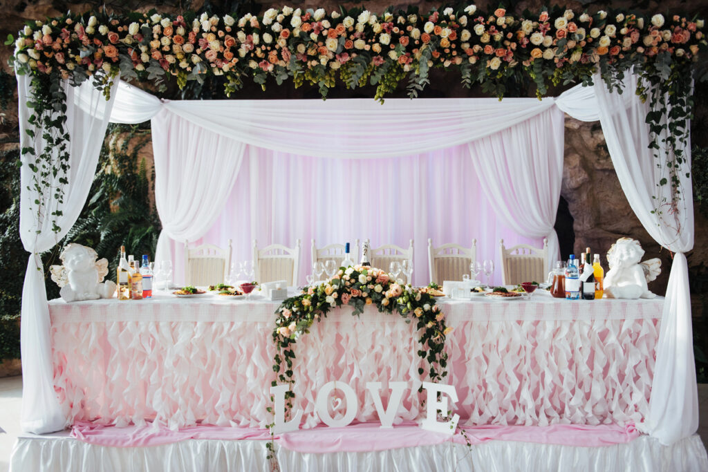 luxurious decorated table in the main hall wedding luxurious decorated table in the main hall wedding.